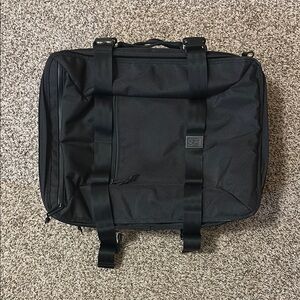 Chrome l Black Travel Bag | Macheto Travel Backpack